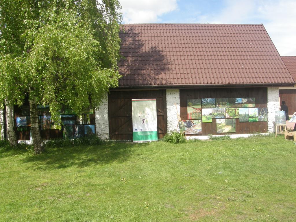 Gospodarstwo Agroturystyczno-Edukacyjne Gratka Celiny  Dış mekan fotoğraf
