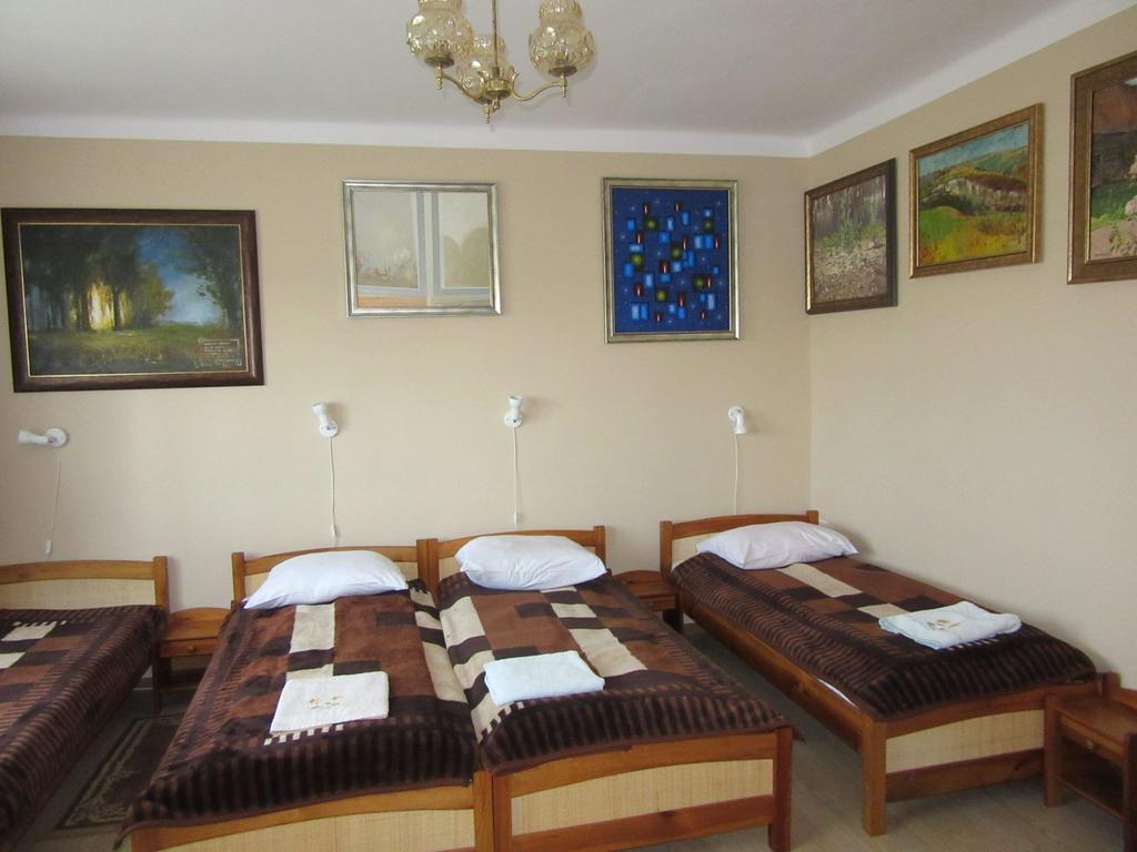 Gospodarstwo Agroturystyczno-Edukacyjne Gratka Celiny  Dış mekan fotoğraf